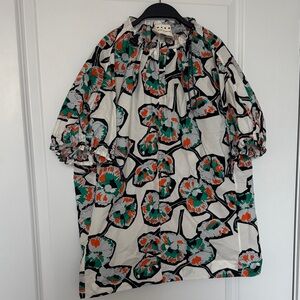 Floral Patterned blouse Puff Sleeves